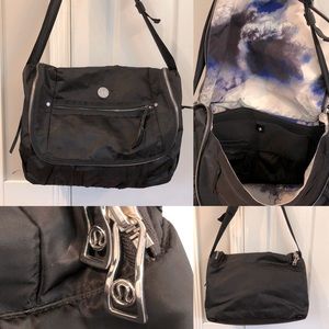 Lululemon Messenger Bag